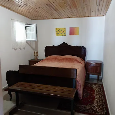 Fraga Da Estrela Hotel *